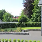 Gate