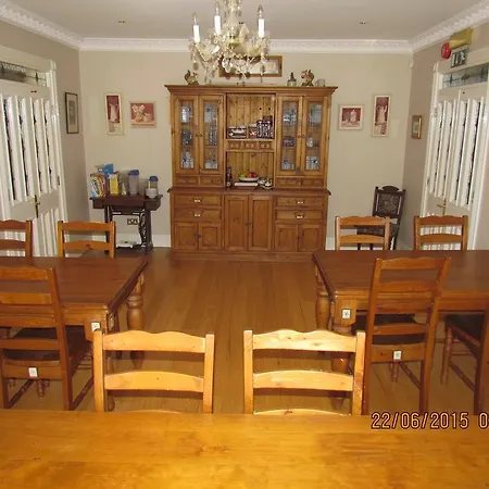Gate Bed & Breakfast 3*